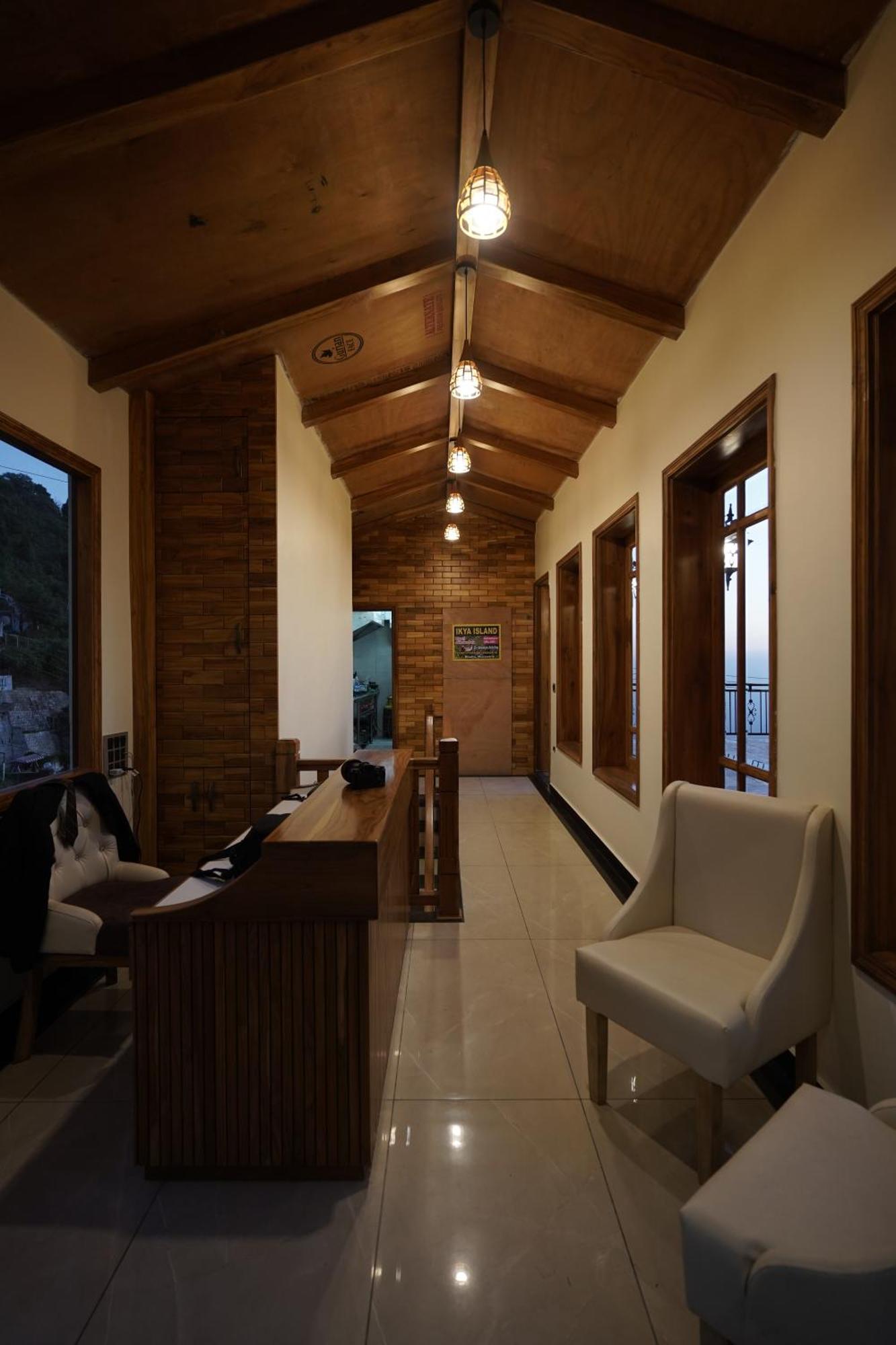 Perfectstayz Mokshada Suites Mussoorie Exteriör bild