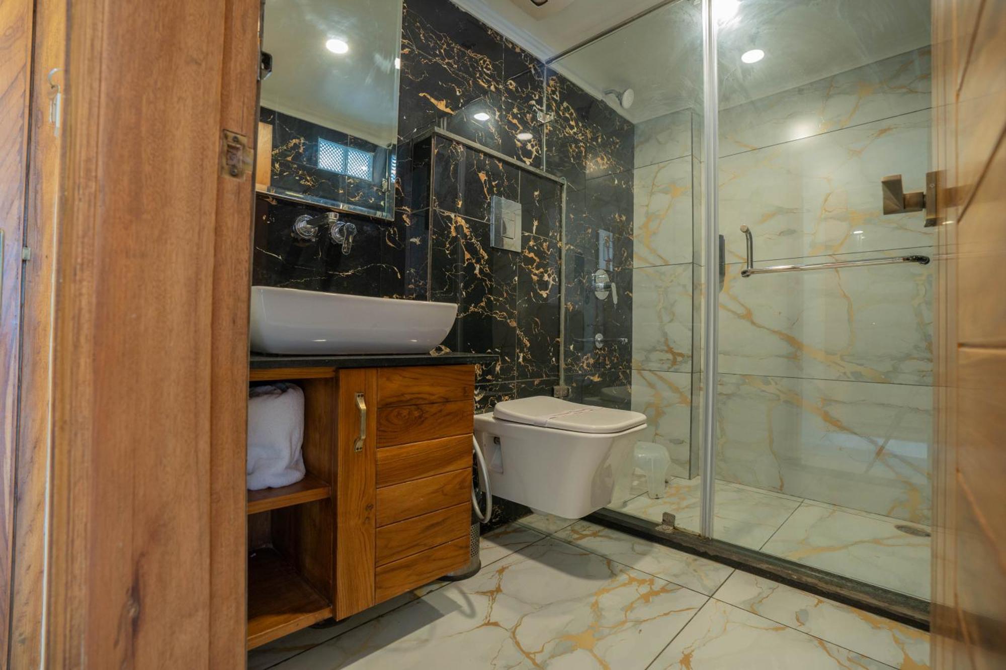 Perfectstayz Mokshada Suites Mussoorie Exteriör bild